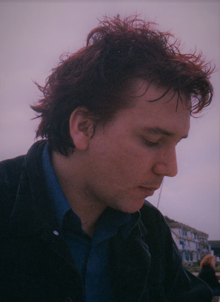 Mark Fisher (scatto di Nina Power). Credits: Nero Edizioni